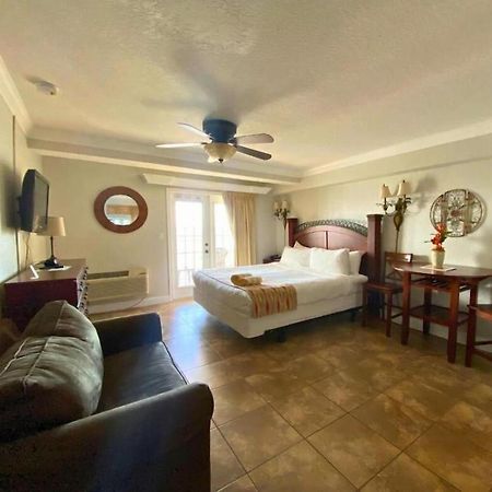 Beso Del Sol Resort Dunedin Zewnętrze zdjęcie